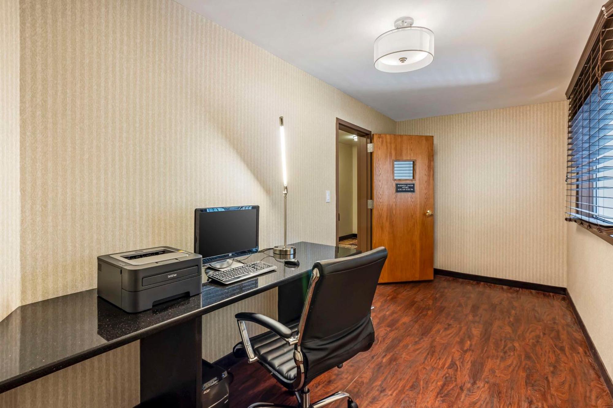 Best Western Monticello Exterior foto